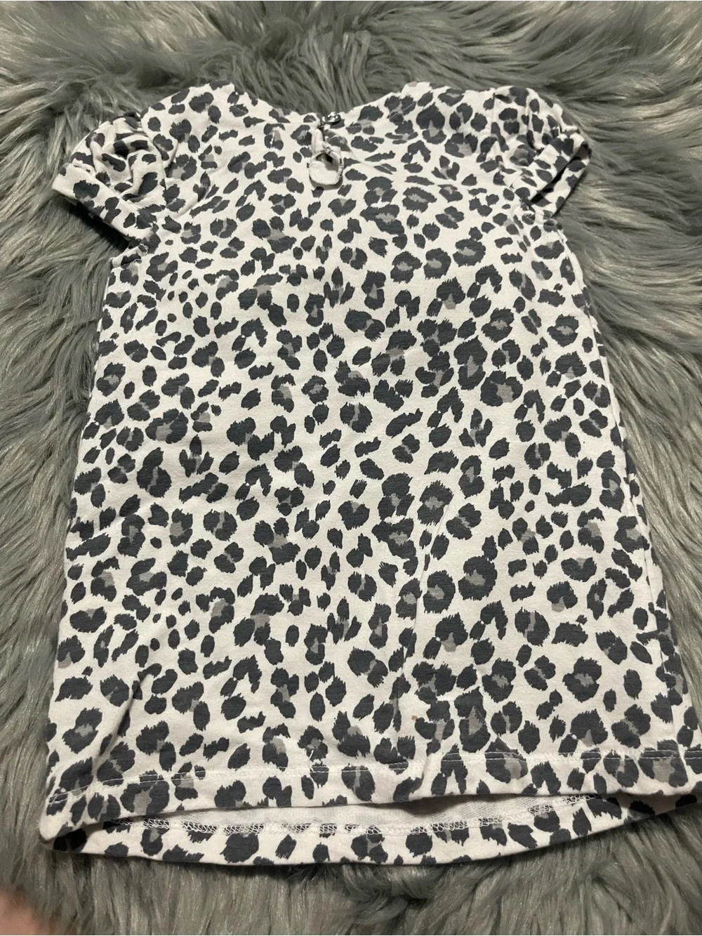 Cute baby girl dress size 18 months by old Navy. Cheetah animal print #2798